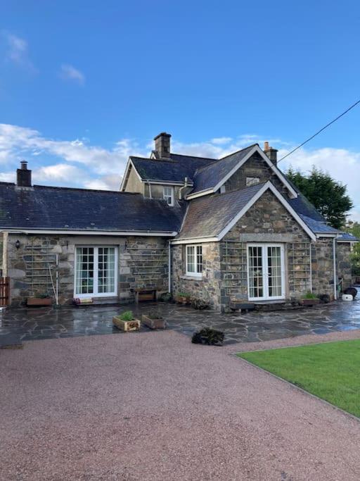 Polharrow Villa Dalry  ภายนอก รูปภาพ
