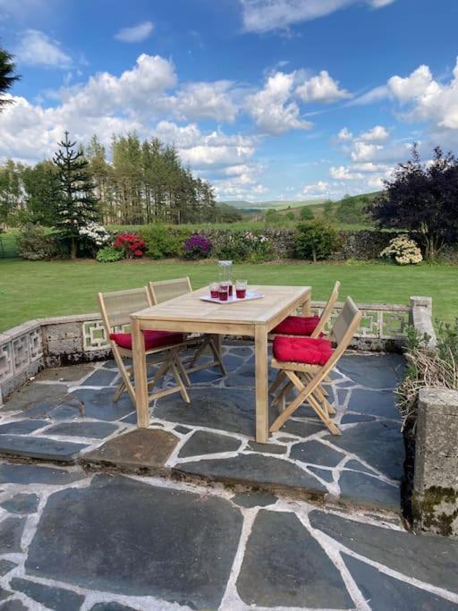 Polharrow Villa Dalry  ภายนอก รูปภาพ