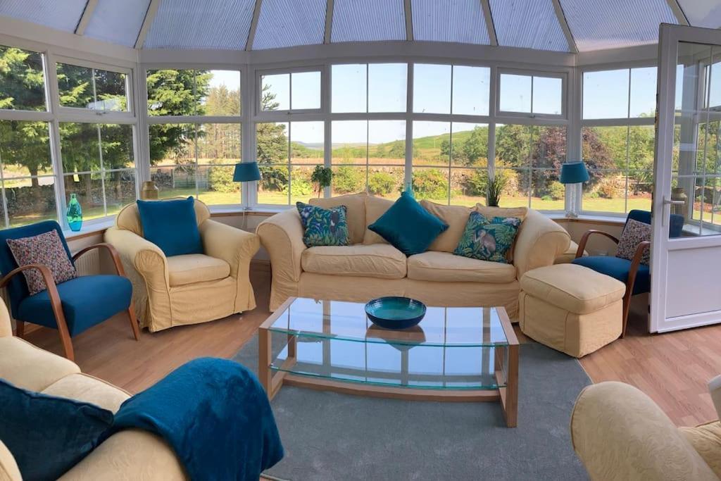 Polharrow Villa Dalry  ภายนอก รูปภาพ