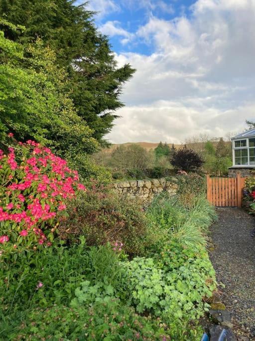 Polharrow Villa Dalry  ภายนอก รูปภาพ